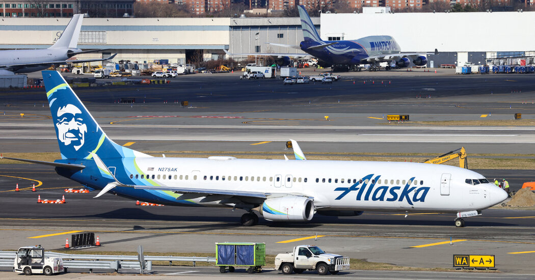 FAATellsAirlinestoCheckDoorPlugsonBoeing737900ERjpg | SBM Global News