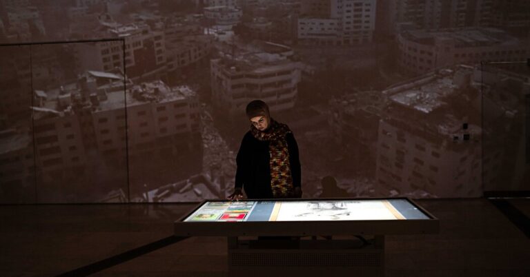 AgainstaCanvasofDespairGazasArtistsTraceTheirStrugglejpg | SBM Global News