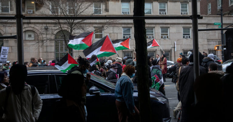 ColumbiaLimitedOnCampusProtestsSoStudentsTooktotheStreetsjpg | SBM Global News