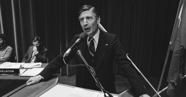 DriesvanAgtFormerDutchPrimeMinisterDiesat93jpg | SBM Global News