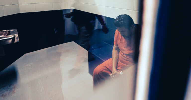 ICEConsidersSlashingDetentionCapacityBecauseofBudgetShortfalljpg | SBM Global News
