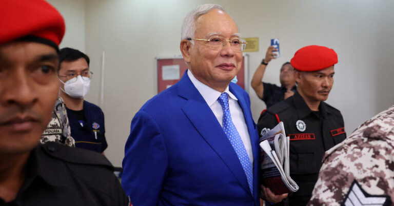 MalaysiaHalvesSentenceofNajibRazakFallenExPrimeMinisterjpg | SBM Global News