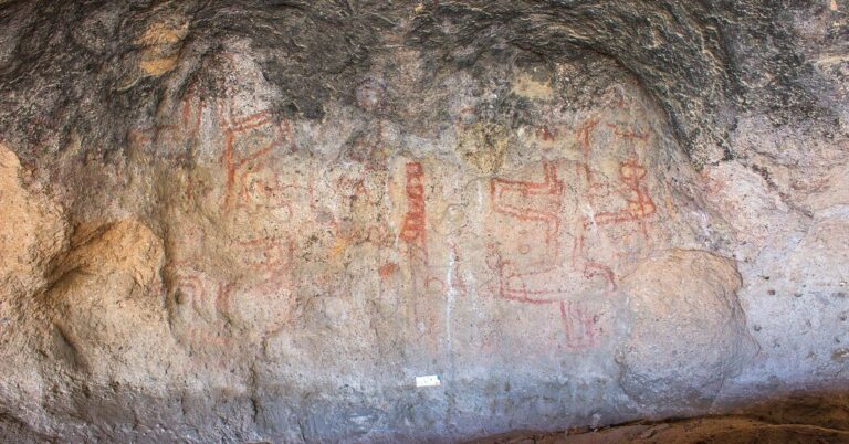 MysteriousPatterninaCaveIsOldestRockArtFoundjpg | SBM Global News