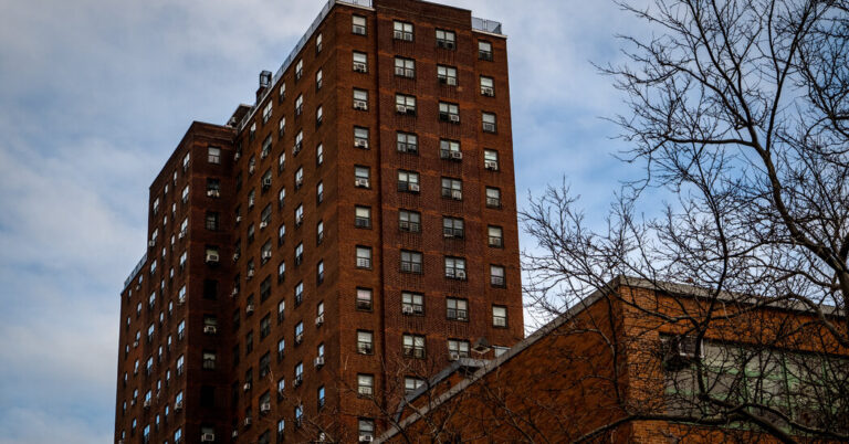 ScoresofNYCPublicHousingWorkersChargedinRecordCorruptionjpg | SBM Global News