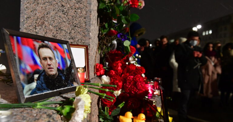 TrumpBreaksSilenceonNavalnyDeathbutDoesntCondemnPutinjpg | SBM Global News