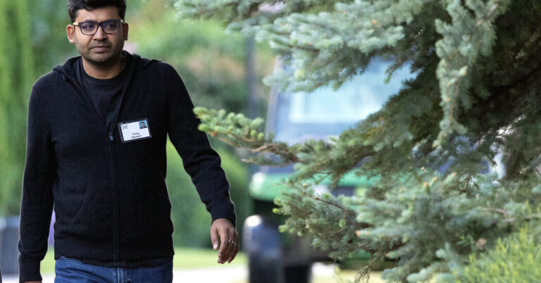 FormerTwitterExecutivesSueElonMuskfor128Millionjpg | SBM Global News