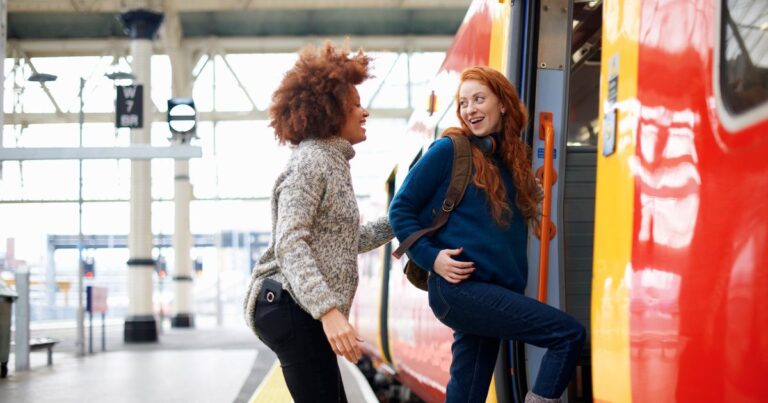 MistakesPeopleMakeWhileTravelingByTrainjpeg | SBM Global News
