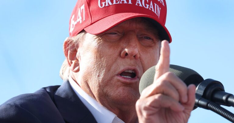 OnCampaignTrailInOhioTrumpWarnsOfBloodbathIfjpeg | SBM Global News