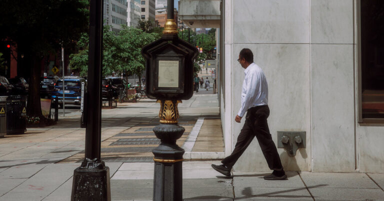 BusinessesinDCBlametheGovernmentfortheDistrictsEmptyjpg | SBM Global News
