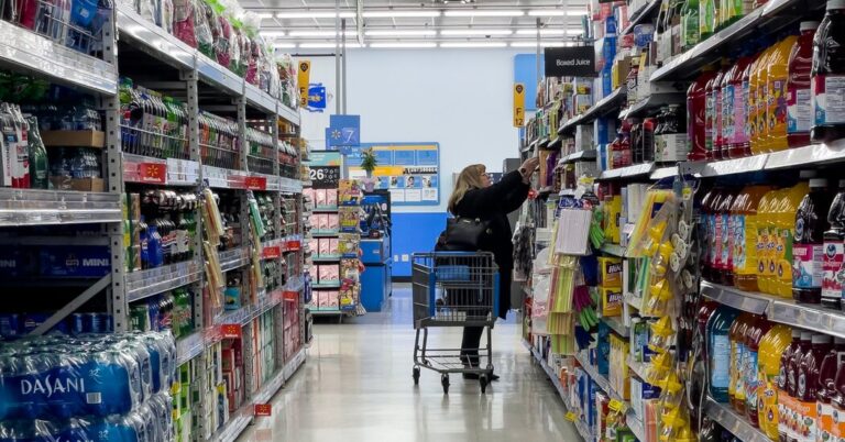 WalmartStockHitsRecordCloseonStrongQuarterjpg | SBM Global News