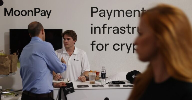 WhyMoonPayandPayPalPYPLPartneredtoExpandCryptoAdoptionjpg | SBM Global News