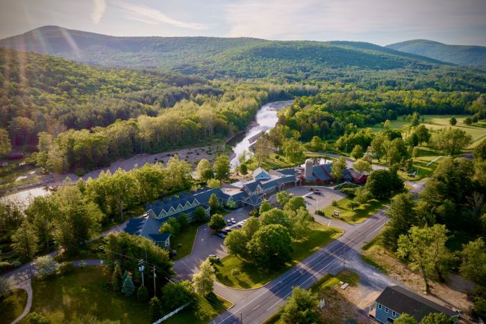 EmersonResortSpaOffersaFunCatskillsGetawayforjpg | SBM Global News