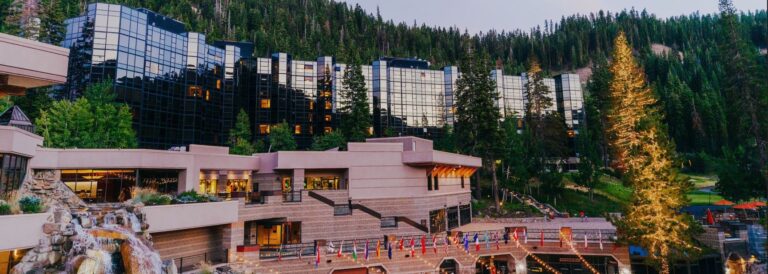 10ReasonstoVisitTahoesEverlineResortSpaDuringJPG | SBM Global News