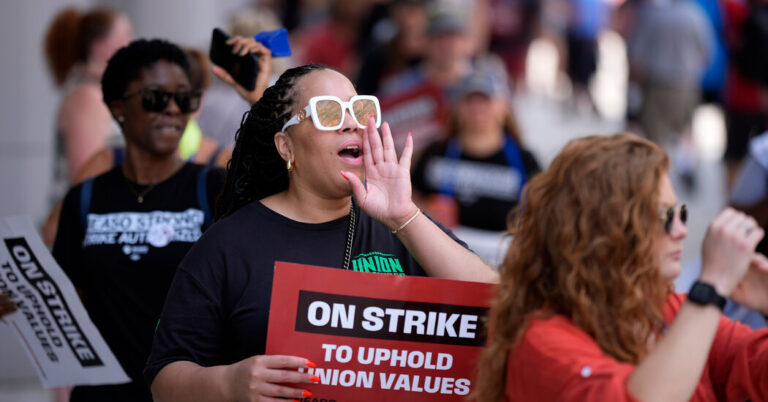 BidenCancelsSpeechtoTeachersAfterUnionsStaffStrikesjpg | SBM Global News