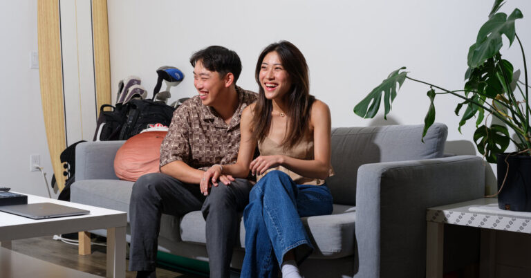 YoungCouplesMoveinTogetherEarlytoSaveonRentjpg | SBM Global News