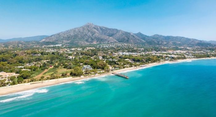 RentaLuxuriousBeachfrontMansioninMarbellaSpainjpg | SBM Global News