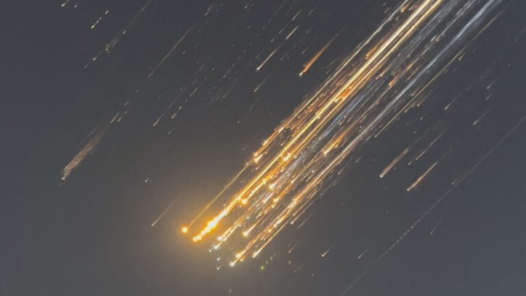 DozensofflightsdiverteddelayedafterFAAwarnedofSpaceXjpg | SBM Global News