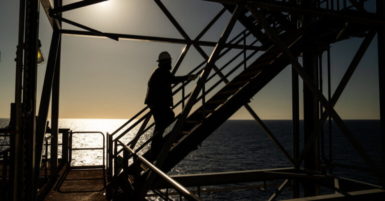 OilCompaniesEmbraceTrumpbutNotDrillBabyDrilljpg | SBM Global News
