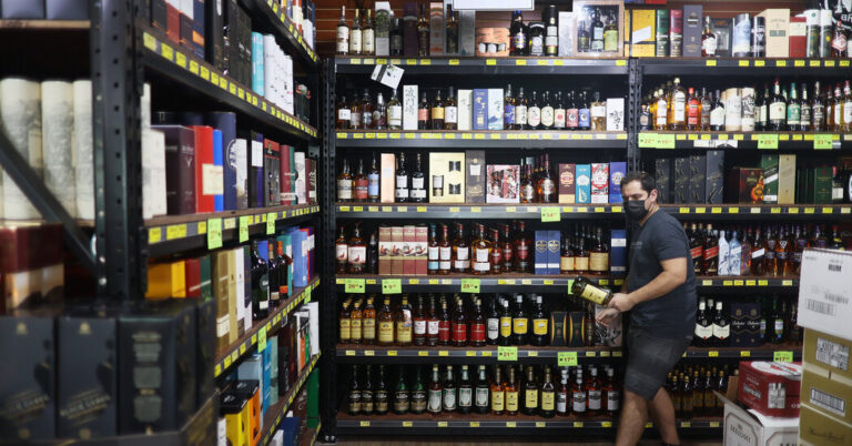 WhiskeyOffersWindowIntothePainofaTradeWarjpg | SBM Global News