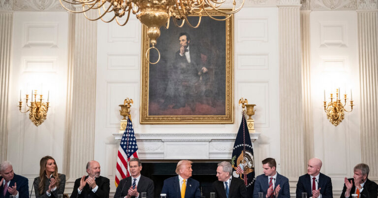 AtCryptoSummitTrumpSaysUSWillBetheBitcoinjpg | SBM Global News