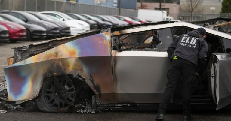 ViolentAttacksOnTeslasSurgeAmidMusksControversialRoleInjpeg | SBM Global News