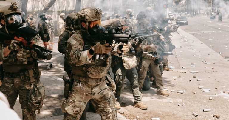 TrumpDeploysNationalGuardAsLosAngelesProtestsAgainstImmigrationjpeg | SBM Global News