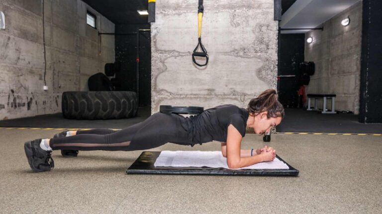 WeightedplanksBenefitsformusclegainandhowtodojpg | SBM Global News