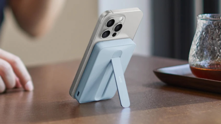 IfYouHaveOneofTheseESRPowerBanksStoppng | SBM Global News