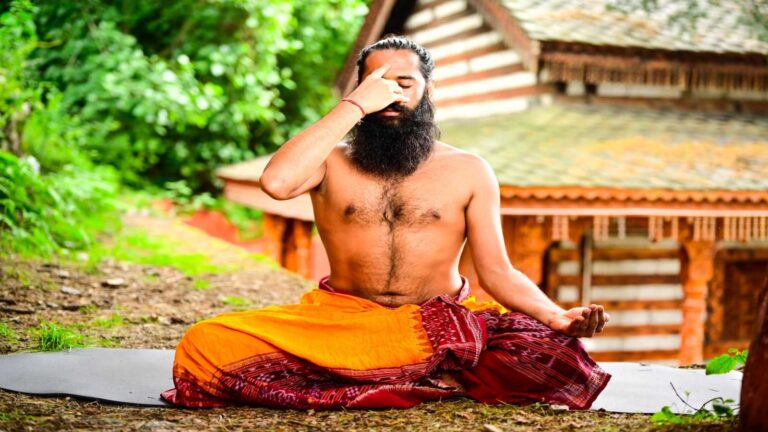 5yogaposestorelievedepressionsymptomsjpeg | SBM Global News