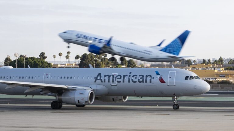 AmericanAirlinesislatetoluxurytravelbehindDeltaandjpeg | SBM Global News