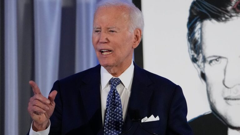 JoeBidenCallsTheseDarkDaysAsHeUrgesAmericansjpeg | SBM Global News