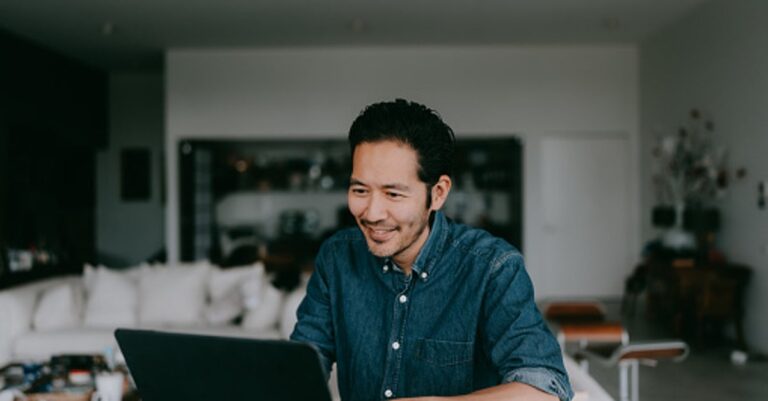 WorkingANontraditionalJobTransformYourPaychecksWithPowerfulPerksjpg | SBM Global News