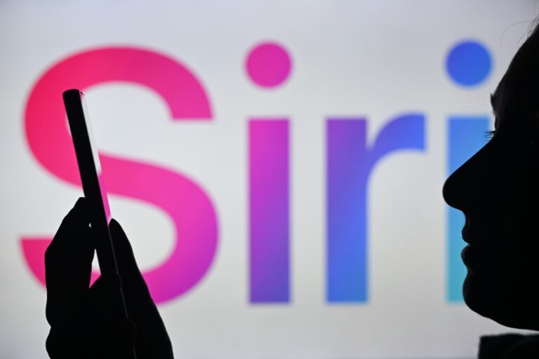 ApplesSirirevampcouldincludeautodeletingchatsjpg | SBM Global News