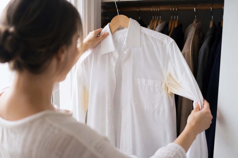 HowtoGetSweatStainsOutofWhiteShirts4jpg | SBM Global News