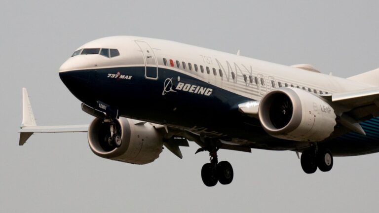 FAAclearssmallestBoeing737Maxtoflyafteryearsjpeg | SBM Global News