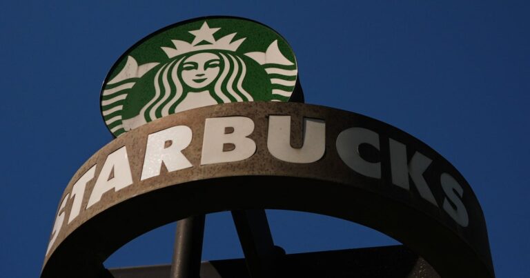 StarbucksWorkersCallForBoycottAmidContractFightjpeg | SBM Global News