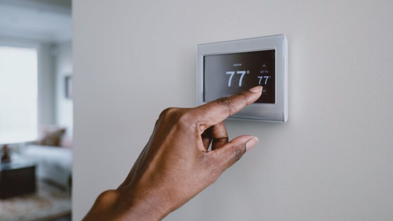 HVACExpertsWarnAboutMistakeWithAirConditioningjpeg | SBM Global News