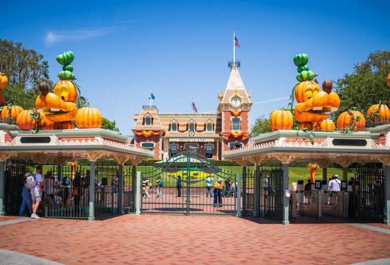 WhyFacialRecognitionWontReplaceMagicBandsatDisneyWorldjpg | SBM Global News